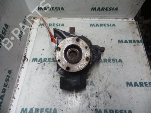 Used Left front steering knuckle FIAT PUNTO (188_) 1.2 60 (188.030, .050, .130, .150, .230, .250) (60 hp) 31458462