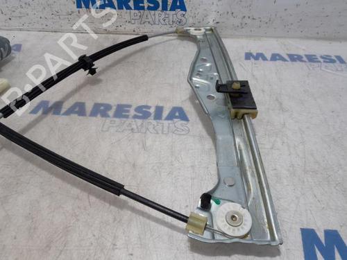 Front right window mechanism CITROËN C4 CACTUS 1.2 THP 110 | BP31415663C23