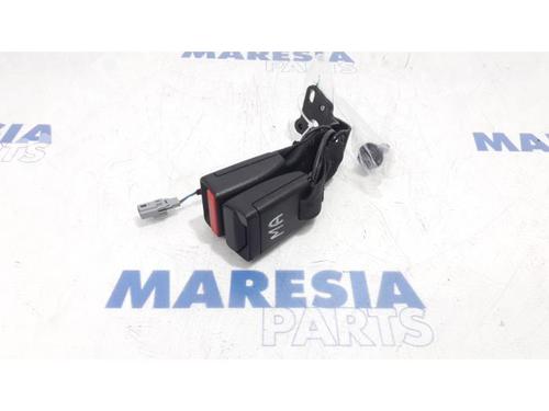 Used Seat buckle RENAULT CLIO IV Grandtour (KH_) 0.9 TCe 90 (90 hp) 31396090
