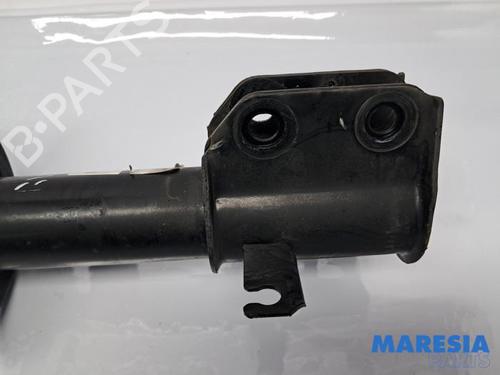 Used Right front shock absorber PEUGEOT 208 II (UB_, UP_, UW_, UJ_) 1.2 PureTech 75 (75 hp) 31396878