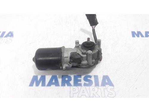 Used Front wiper motor RENAULT TRAFIC II Van (FL) 2.0 dCi 115 (FL01, FL0U, FL00, FL0H, FL0M) (114 hp) 31454440