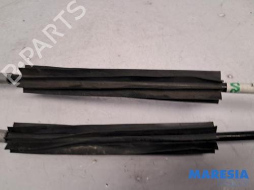 Gear lever RENAULT CLIO IV (BH_) 0.9 TCe 90 (BHNF, BHMA, BHMH, BHJK, BHJR) | BP31422114M90 