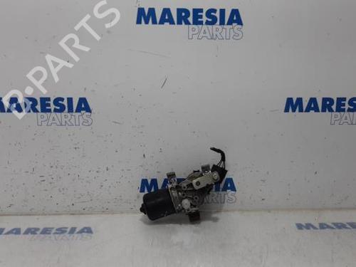 Used Front wiper motor RENAULT MEGANE III Grandtour (KZ0/1) 1.5 dCi (KZ09, KZ0D, KZ1G, KZ29, KZ14, KZ1W, KZ10, KZ1F,... (110 hp) 31510913