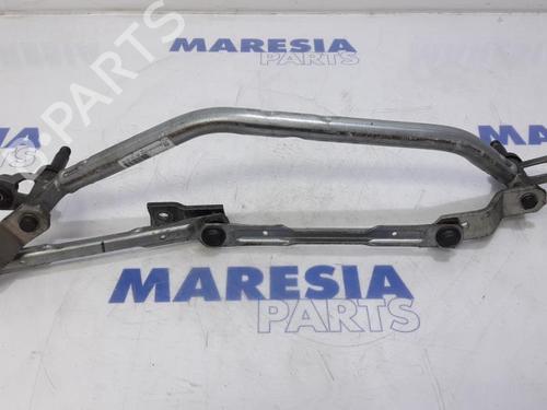 Used Front wipers mechanism Front wipers mechanism PEUGEOT 208 I (CA_, CC_) 1.6 THP (156 hp) 31489469 31489469