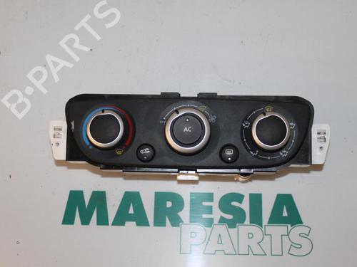 climate-control-renault-megane-iii-grandtour-kz01-2008-2009-2010-2011-2012-2013-2014-2015-2016-31395973 main image