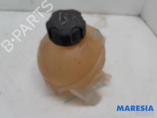 Used Expansion tank Expansion tank 31492823 31492823