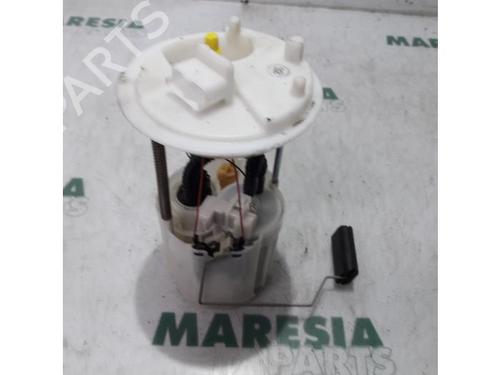 Used Fuel pump FIAT BRAVO II (198_) 1.4 (198AXA1B) (90 hp) 31416525