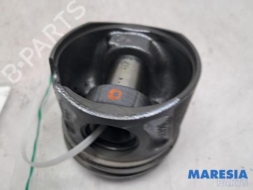 Used Other Other FIAT DOBLO Platform/Chassis (263_) 1.3 D Multijet (90 hp) 31440664 31440664