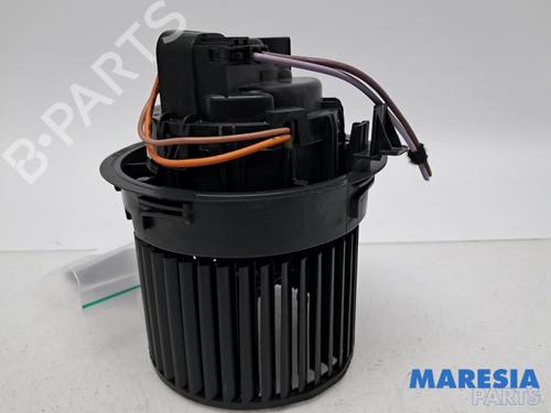 Used Heater blower motor Heater blower motor RENAULT CLIO IV Grandtour (KH_) 0.9 TCe 90 (90 hp) 31412493 31412493