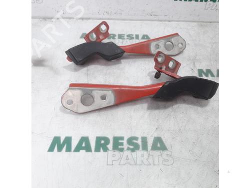 hingedoor-check-strap-renault-master-iii-platformchassis-ev-hv-uv-2010-31466169 main image