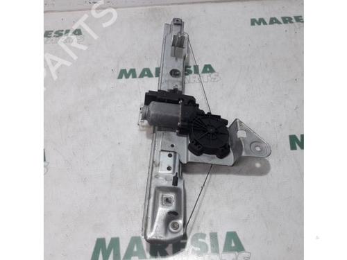 rear-right-window-mechanism-renault-megane-ii-estate-km01_-2003-2004-2005-2006-2007-2008-2009-2010-2011-2012-31514350 main image