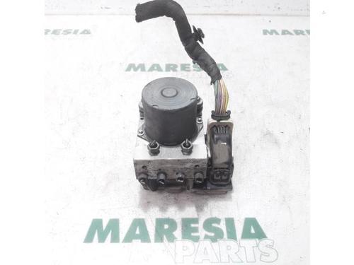 Used ABS pump CITROËN C5 III Break (RW_) 2.0 HDi (136 hp) 31517082