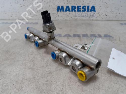 Injection rail CITROËN C5 III Break (RW_) 1.6 THP 155 | BP31438204M98  - Image 5