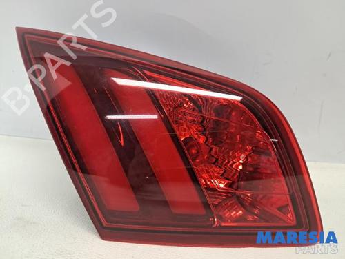 Rückleuchte Links für PEUGEOT 308 II (LB_, LP_, LW_, LH_, L3_) 1.6 THP 125 (125 hp) 31672801