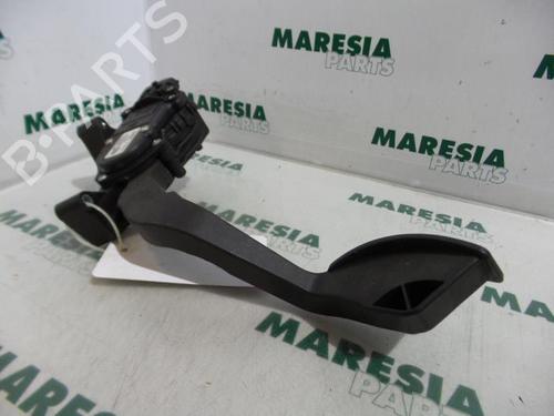 electronic-module-fiat-punto-188_-1999-2000-2001-2002-2003-2004-2005-2006-2007-2008-2009-2010-2011-2012-31402588 main image