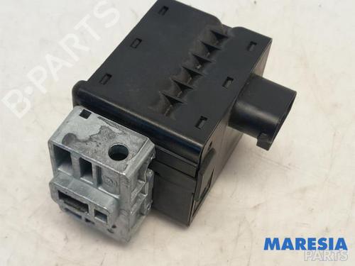 Engine control unit (ECU) RENAULT SCÉNIC III (JZ0/1_) 1.4 16V (JZ0F, JZ1V) | BP31399440M57 