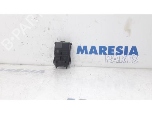 Used Electronic module Electronic module CITROËN DS3 (SA_) 1.6 BlueHDi 100 (99 hp) 31503704 31503704