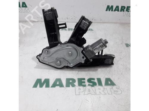 Rear wiper motor CITROËN C4 Picasso II 1.6 HDi / BlueHDi 115 | BP31388286M102