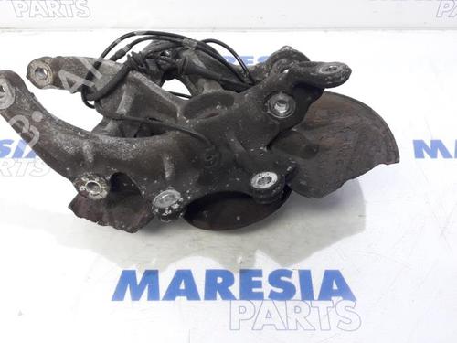 Used Right rear steering knuckle CITROËN C5 III Break (RW_) 2.0 i 16V (RWRFJC, RWRFJF) (140 hp) 31505868