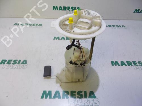 Used Fuel pump LANCIA YPSILON (312_) 0.9 TwinAir (312.PXG11, 312.PXG1A, 312.YXG11, 312.YXG1A) (86 hp) 31528503