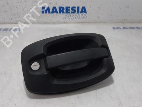 Used Front left exterior door handle PEUGEOT BOXER Van 3.0 HDi 160 (156 hp) 31495324
