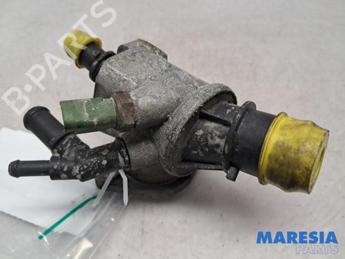 Used Thermostat housing ALFA ROMEO GT (937_) 1.9 JTD (937CXN1B) (150 hp) 31431699
