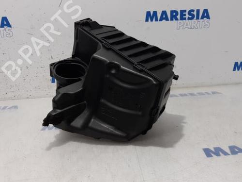Used Air filter box RENAULT MEGANE III Grandtour (KZ0/1) 1.5 dCi (KZ09, KZ0D, KZ1G, KZ29, KZ14, KZ1W, KZ10, KZ1F,... (110 hp) 31451102