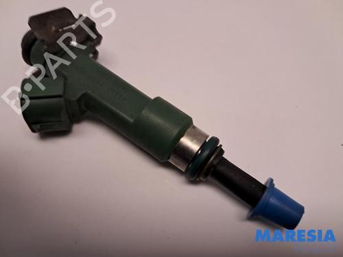 Used Injector RENAULT CLIO V (B7_) 1.0 TCe 100 (B7MT) (101 hp) 31440909