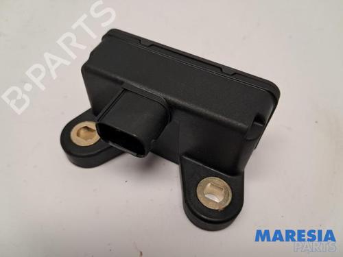 Used Electronic module RENAULT SCÉNIC III (JZ0/1_) 1.4 16V (JZ0F, JZ1V) (131 hp) 31476686