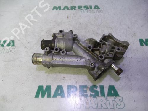 thermostat-housing-peugeot-607-9d-9u-2000-31443988 main image