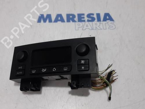 Used Climate control PEUGEOT 307 CC (3B) 2.0 16V (140 hp) 31404576
