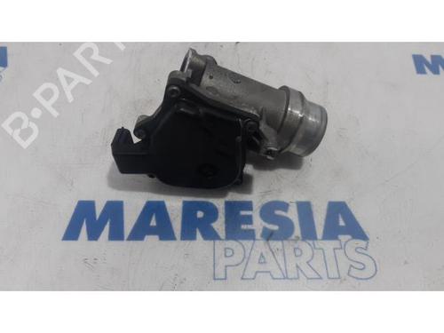 Used Throttle body RENAULT MEGANE III Grandtour (KZ0/1) 1.5 dCi (KZ09, KZ0D, KZ1G, KZ29, KZ14, KZ1W, KZ10, KZ1F,... (110 hp) 31385443