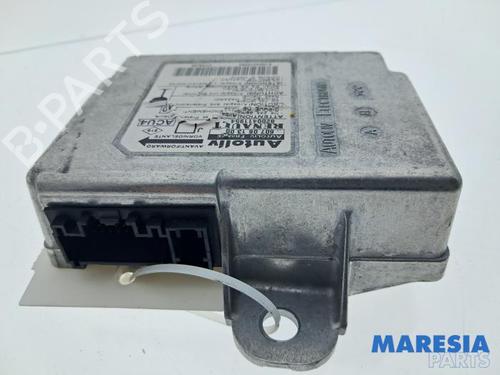 ecu-airbags-renault-scenic-ii-jm01_-2003-2004-2005-2006-2007-2008-2009-2010-32746287 main image