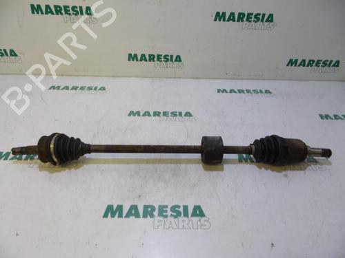 Used Right front driveshaft FIAT PANDA (169_) 1.2 (169.AXB11, 169.AXB1A) (60 hp) 31518401