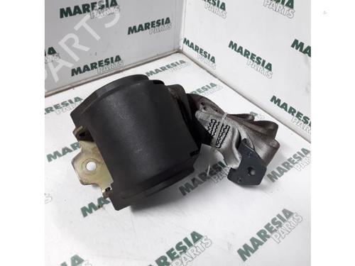 Used Rear right seatbelt RENAULT TWINGO I (C06_) 1.2 (C066, C068) (58 hp) 31469127