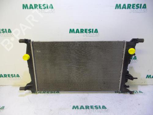 Used Water radiator RENAULT GRAND SCÉNIC III (JZ0/1_) 1.5 dCi (JZ09, JZ0D, JZ10, JZ14, JZ1G, JZ29, JZ2C) (110 hp) 31479511