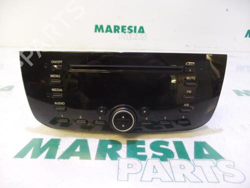 Used Radio FIAT PUNTO EVO (199_) 1.3 D Multijet (84 hp) 31407016