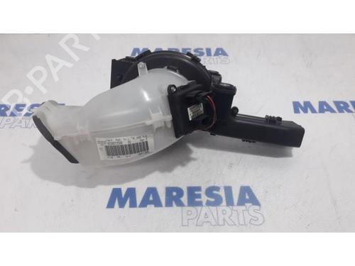 Used Heater blower motor CITROËN C4 Picasso I MPV (UD_) 2.0 HDi 138 (136 hp) 31470097