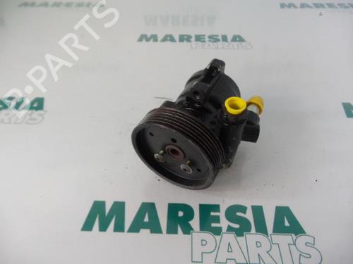Used Steering pump RENAULT CLIO I (B/C57_, 5/357_) 1.8 16V (C57D) (135 hp) 31428306