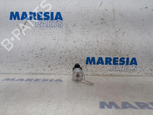 Used Ignition barrel PEUGEOT 308 CC (4B_) 1.6 16V (120 hp) 31383991