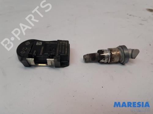 Used Electronic sensor RENAULT SCÉNIC III (JZ0/1_) 2.0 16V (JZ0G, JZ0P, JZ1E, JZ1P) (140 hp) 31495214