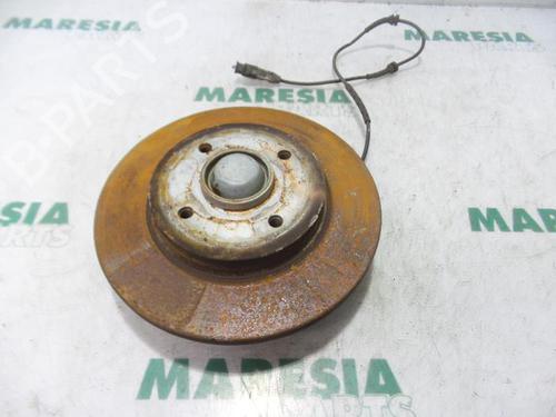 Used Left rear steering knuckle PEUGEOT 3008 I MPV (0U_) 1.6 HDi (114 hp) 31436029