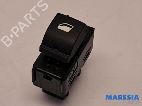 Used Switch PEUGEOT 208 I (CA_, CC_) 1.0 VTi (68 hp) 31419264