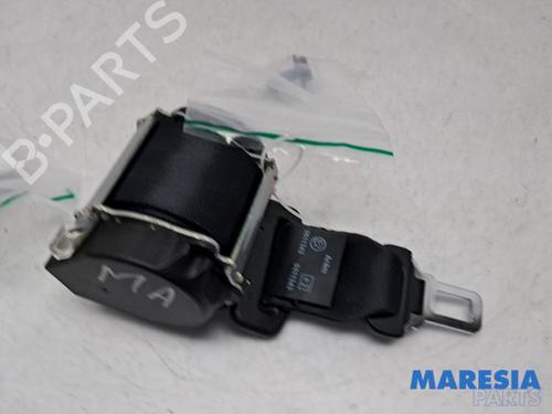 Used Rear center seatbelt RENAULT CLIO IV Grandtour (KH_) 1.2 TCe 120 (KHM0) (120 hp) 31499007