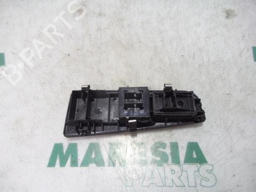 Switch FIAT GRANDE PUNTO (199_) 1.2 | BP31399106I30