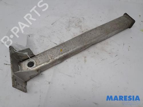 Andre PEUGEOT 3008 I MPV (0U_) 1.6 VTi (120 hp) 31429106