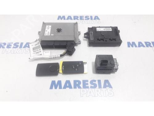 Used Engine control unit (ECU) RENAULT CLIO IV (BH_) 0.9 TCe 90 (BHNF, BHMA, BHMH, BHJK, BHJR) (90 hp) 31407492