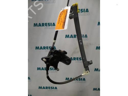 rear-left-window-mechanism-renault-megane-scenic-ja01_-1996-1997-1998-1999-2000-2001-31496014 main image