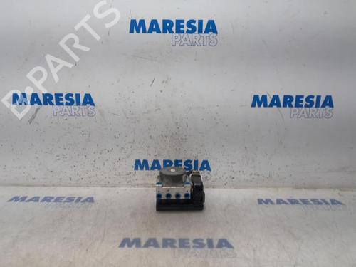 Used ABS pump CITROËN C3 II (SC_) 1.6 HDi (92 hp) 31409681