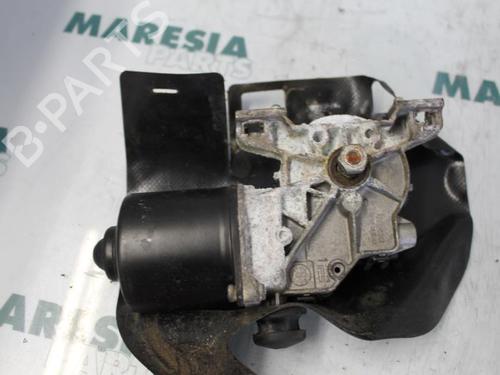 Used Front wiper motor FIAT PANDA (169_) 1.2 (169.AXB11, 169.AXB1A) (60 hp) 31465202